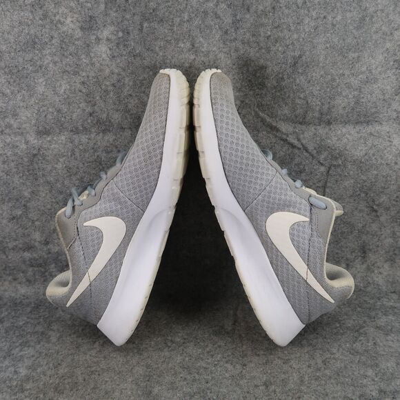 Nike Shoes Womens 9 Sneaker Tanjun Athletic Lifestyle Trainer Comfort Grey White - Picture 8 of 12